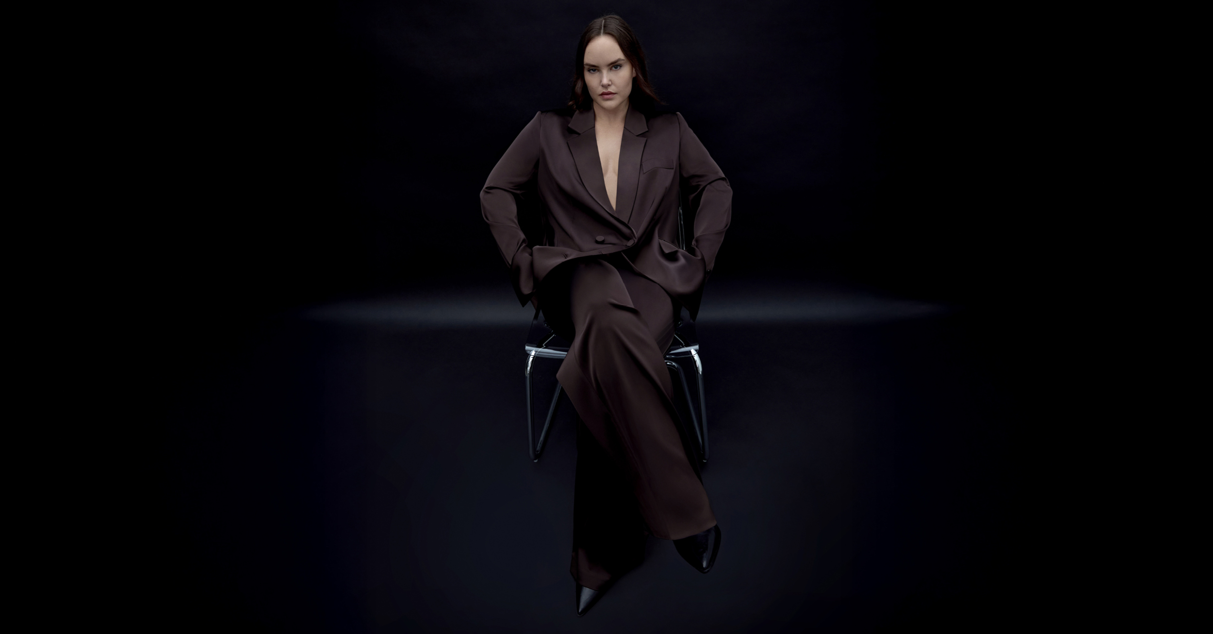 CCAU25AWBLACKSocial8_1_1_1_1_1_1_1