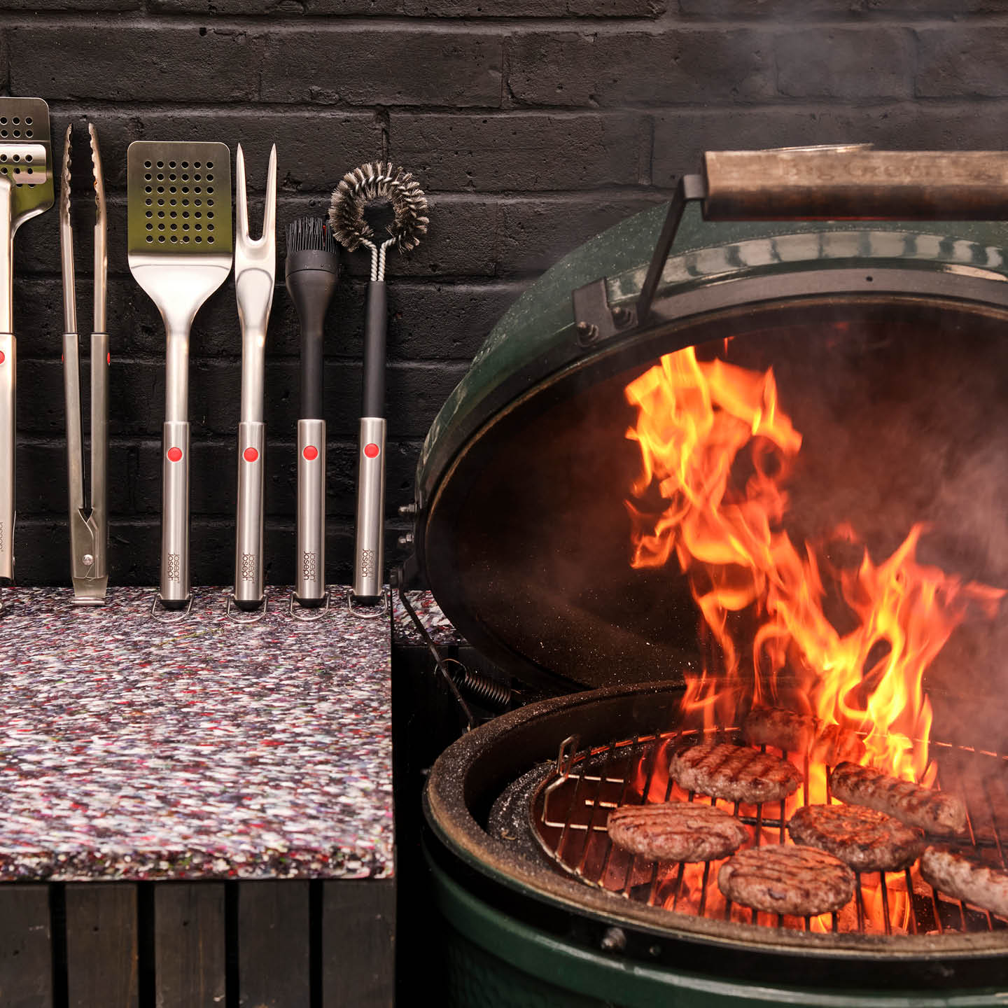0276AUGSPRINGJJ BBQ1080x10808